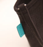 Traveler Pocket Black