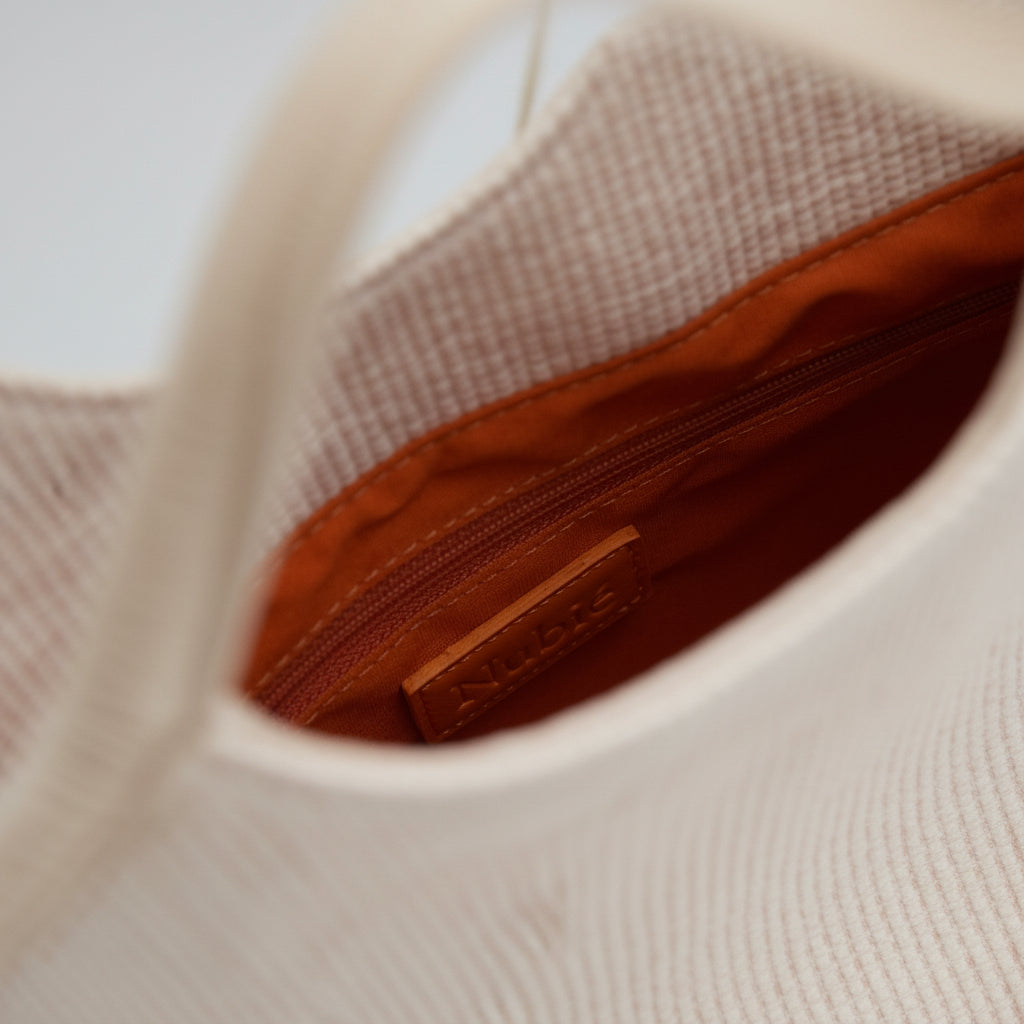 Traveler Pocket Beige