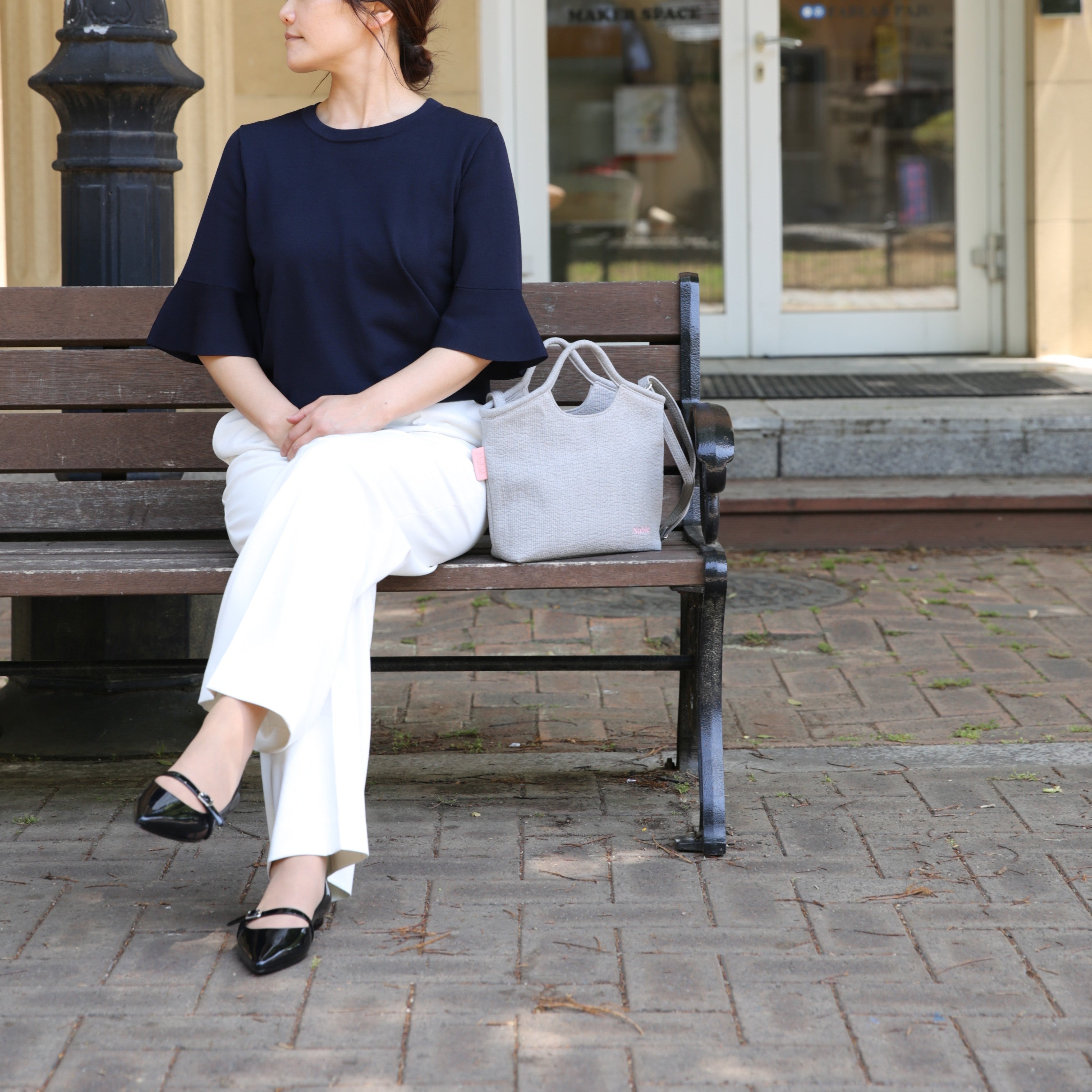Traveler Pocket Light Gray